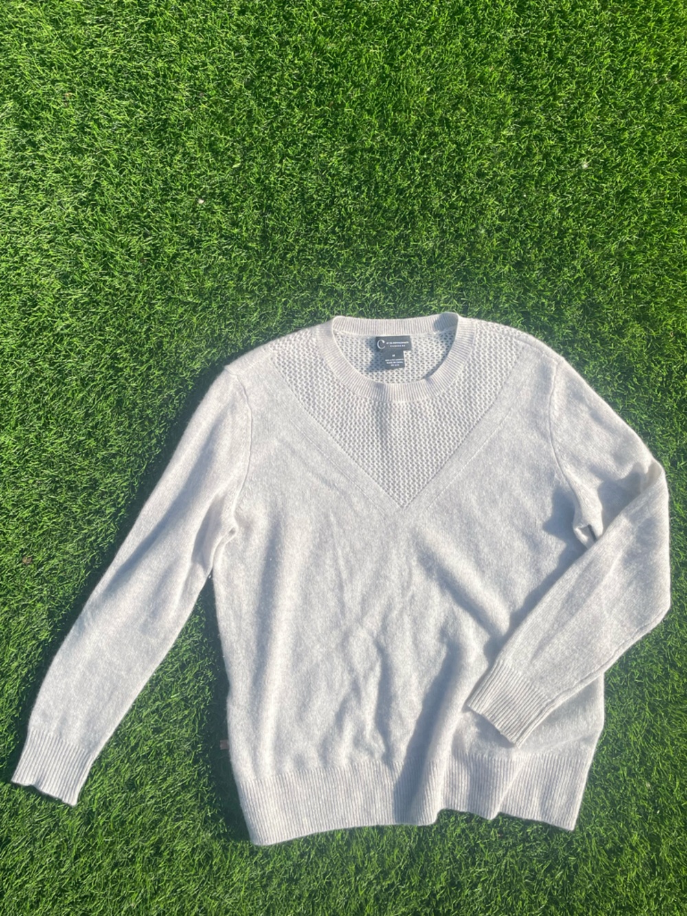 Bloomingdale's Light Gray Knit Crewneck Sweater
